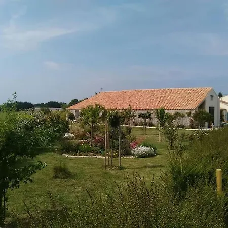 De Entre Et Campagne شقة